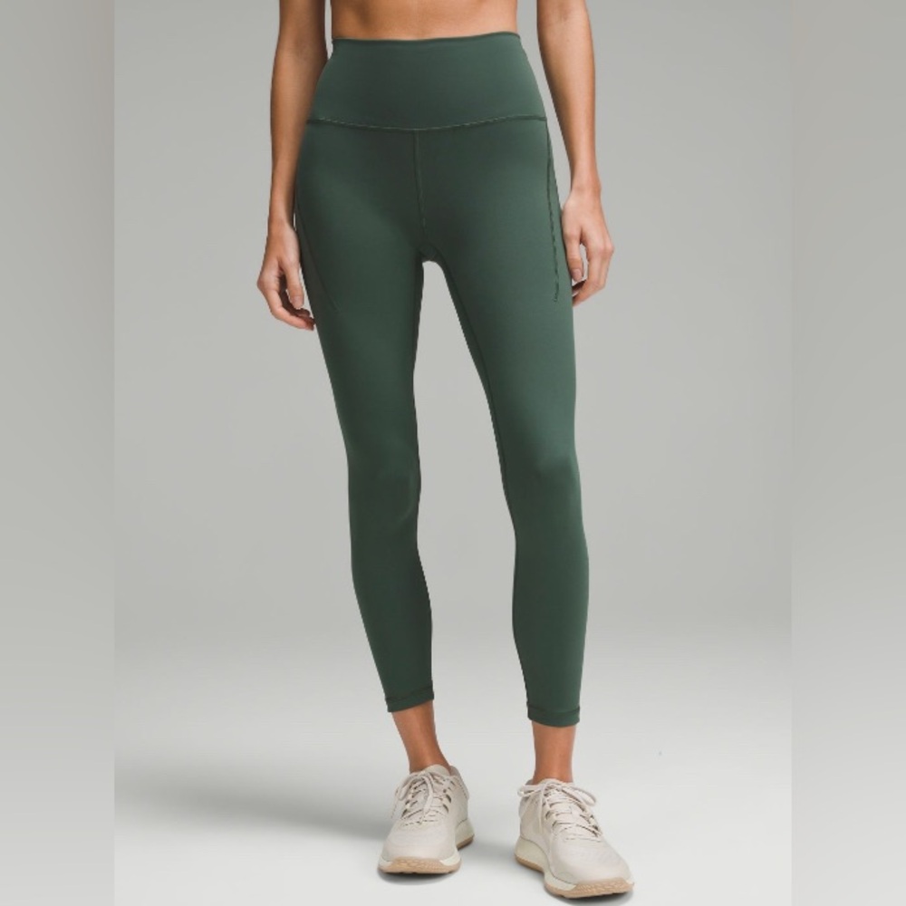 Lululemon Wunder Train High-Rise Tight with pockets, 25”, sz 6, dark forest $128